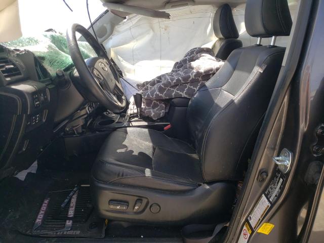 2019 TOYOTA 4RUNNER SR JTEBU5JR6K5695769