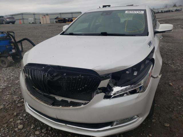 2015 BUICK LACROSSE 1G4GB5G37FF180570