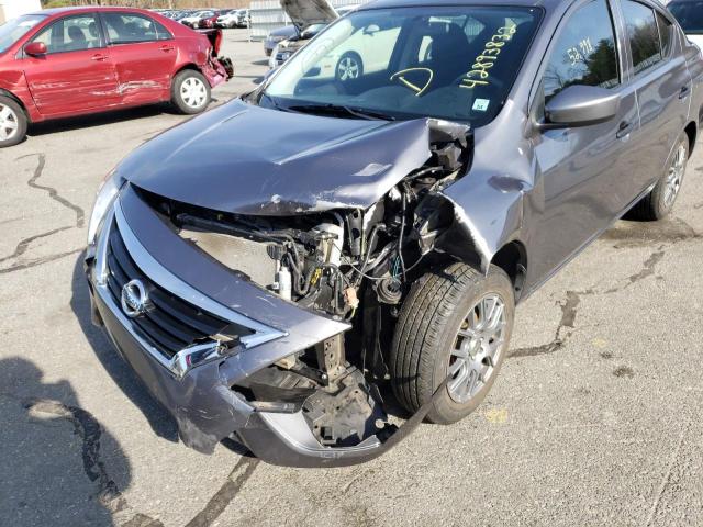 2017 NISSAN VERSA S 3N1CN7AP8HL881874