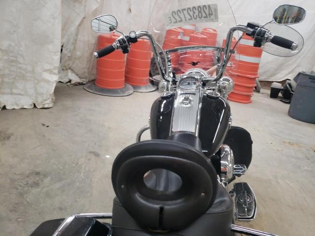 2013 HARLEY-DAVIDSON FLHRC ROAD 1HD1FRM16DB605174