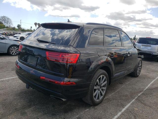 2017 AUDI Q7 PREMIUM WA1LAAF7XHD024504