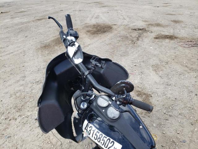 2017 HARLEY-DAVIDSON FXDLS 1HD1GS818HC300497