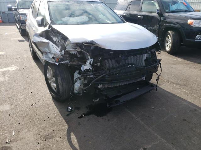 2017 NISSAN ROGUE S KNMAT2MV9HP541175