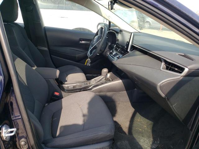 5YFEPMAE2MP168642 Toyota Corolla Le 2021. Фото: 4