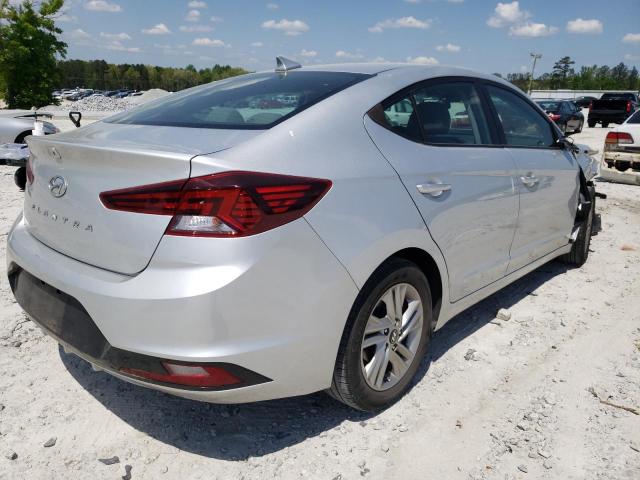 2019 HYUNDAI ELANTRA SE KMHD84LF4KU746430