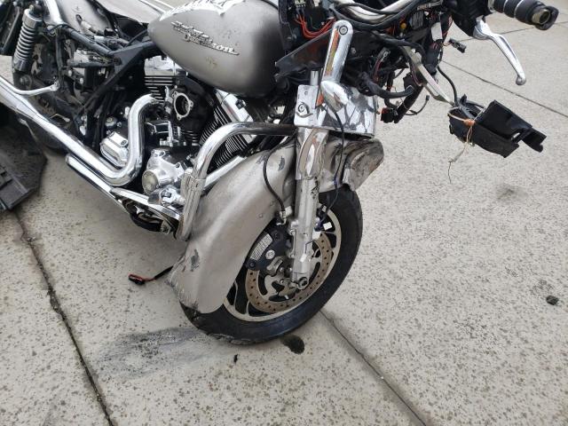 2008 HARLEY-DAVIDSON FLHX 1HD1KB4118Y688874