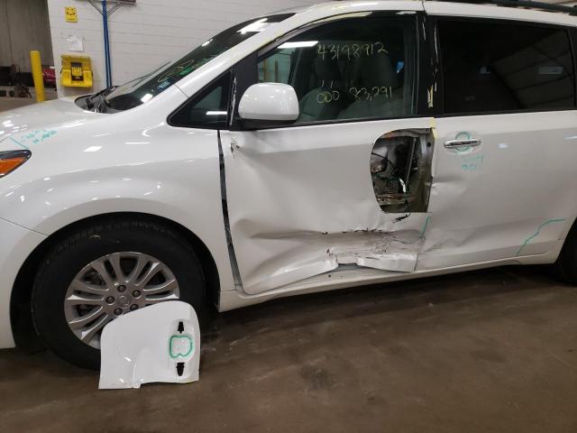 2017 TOYOTA SIENNA XLE 5TDYZ3DC7HS876703