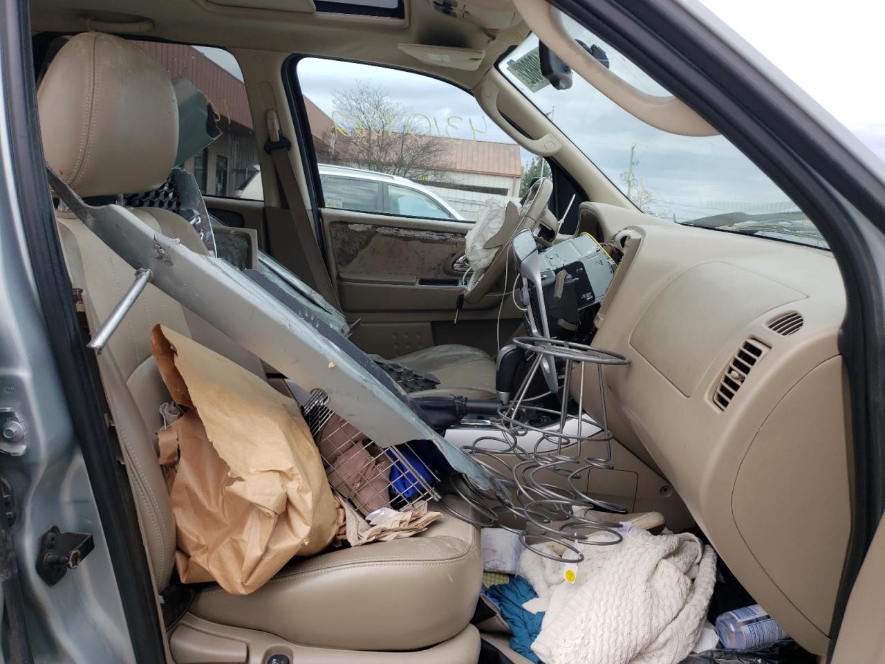 2006 Mercury Mariner VIN: 4M2YU56136KJ01058 Lot: 43109882