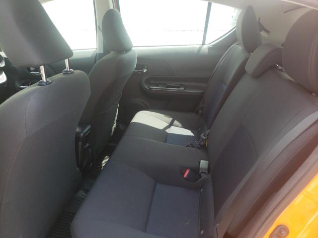 2018 TOYOTA PRIUS C JTDKDTB39J1604745