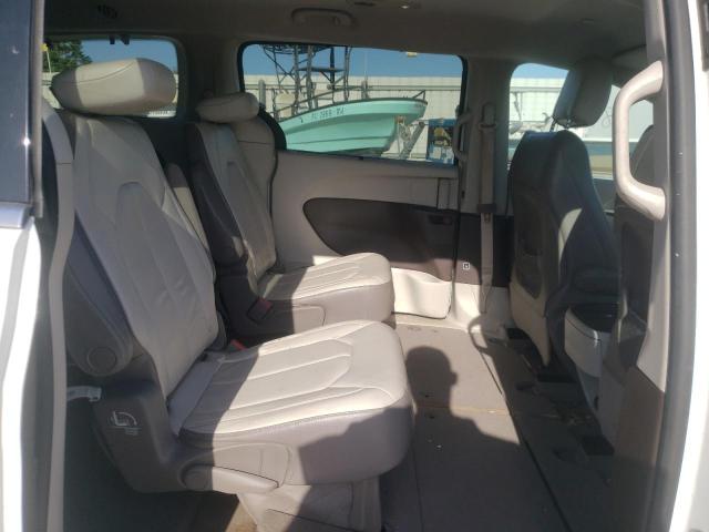 2017 CHRYSLER PACIFICA T 2C4RC1BG1HR688106