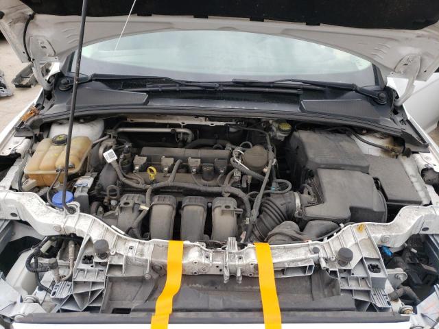 2015 FORD FOCUS SE 1FADP3F23FL366667