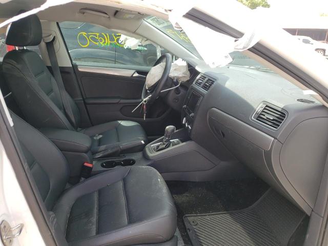 2018 VOLKSWAGEN JETTA SE 3VWDB7AJ4JM213315