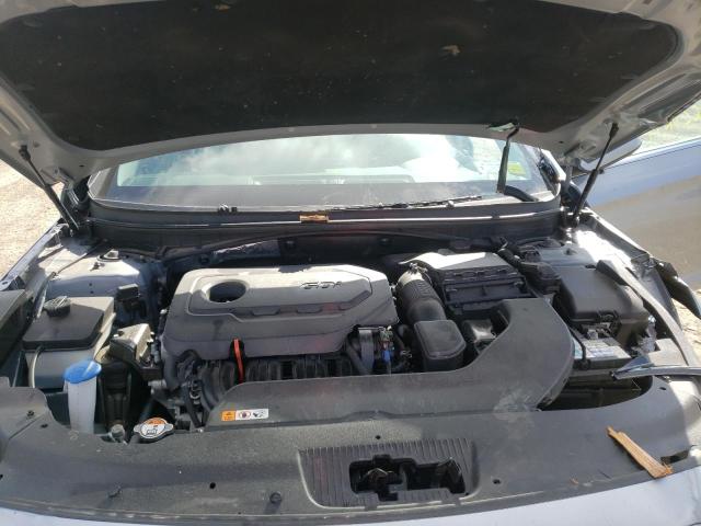 2017 HYUNDAI SONATA SE 5NPE24AF4HH497031