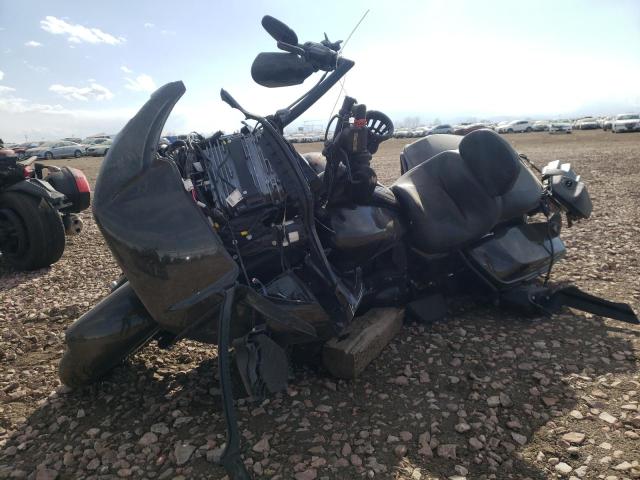 2020 HARLEY-DAVIDSON FLTRK 1HD1KZF17LB605126