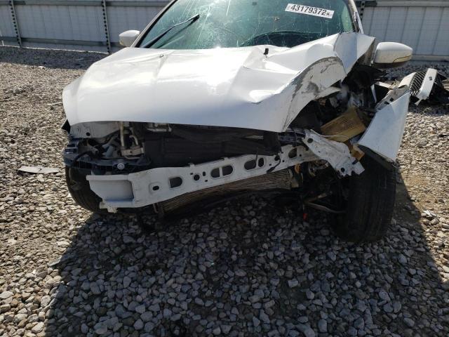 2016 FORD FOCUS SE 1FADP3K28GL286224