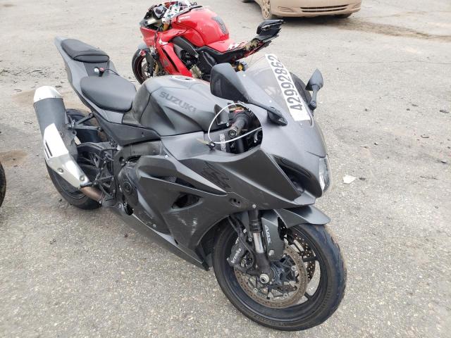 2021 SUZUKI GSX-R1000 JS1DM11B1M7100059