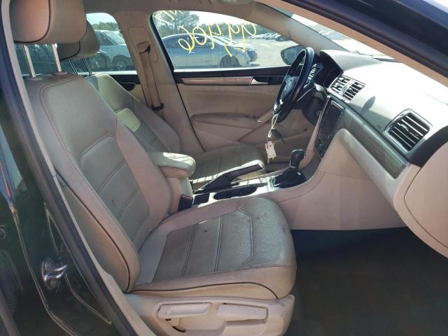 2016 VOLKSWAGEN PASSAT SE - 1VWBT7A38GC024439