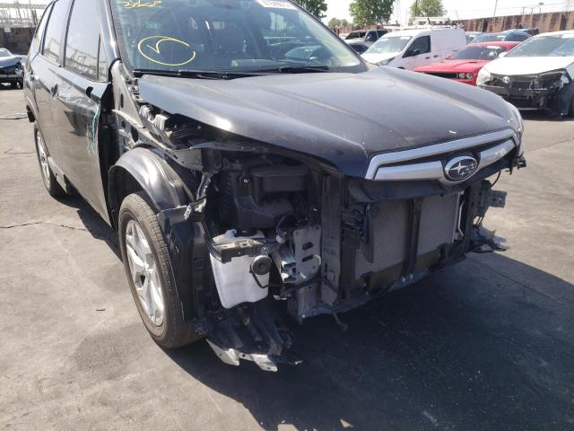 2019 SUBARU FORESTER JF2SKACC7KH472118