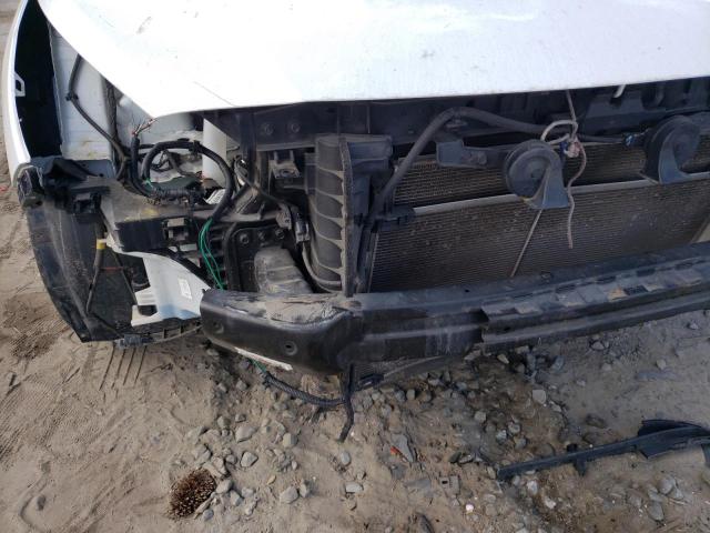 2016 HYUNDAI 260 5NPE24AF4GH371685