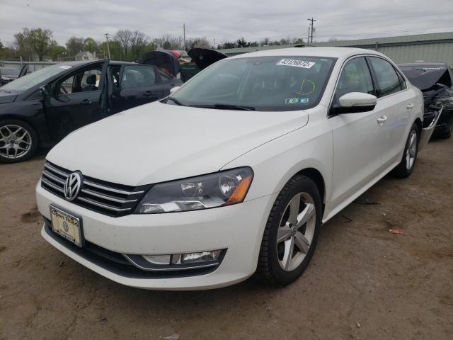 2015 VOLKSWAGEN PASSAT S 1VWAT7A31FC083679