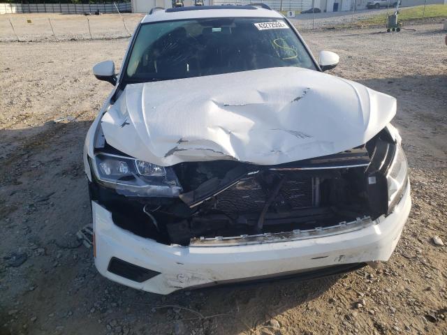 2018 VOLKSWAGEN TIGUAN SE 3VV3B7AX7JM193503