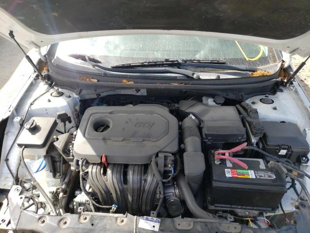 2016 HYUNDAI 260 5NPE24AF4GH371685