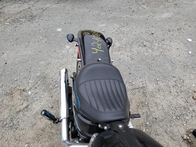 2019 HARLEY-DAVIDSON FLSL 1HD1YDJ27KB040019