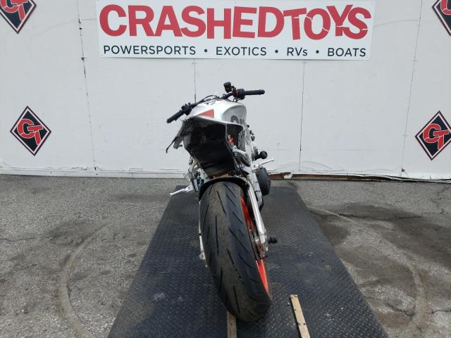 2019 APRILIA MOTORCYCLE ZD4KGUA16KS000275
