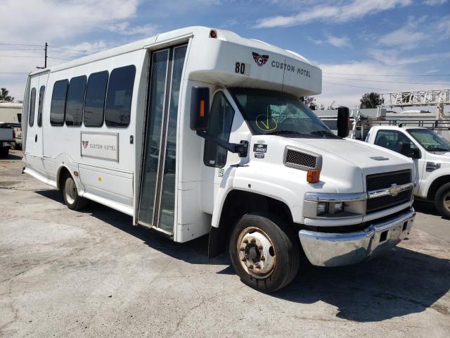 Salvage cars for sale from Copart Sun Valley, CA: 2009 Chevrolet C5500 C5V0