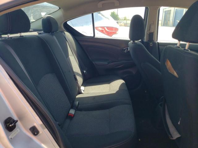 2017 NISSAN VERSA S 3N1CN7AP2HK470508