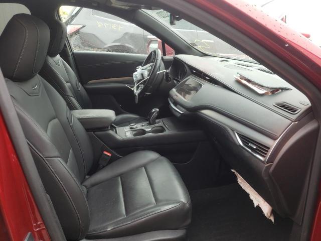 2019 CADILLAC XT4 PREMIU 1GYFZDR43KF100777