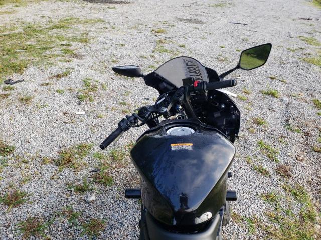 2021 YAMAHA YZFR3 A MH3RH18Y0MK007977