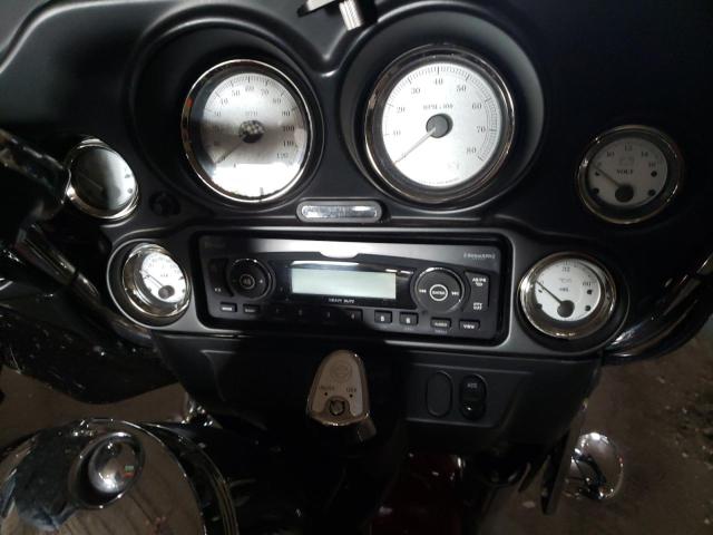 2010 HARLEY-DAVIDSON FLHX 1HD1KB415AB640285