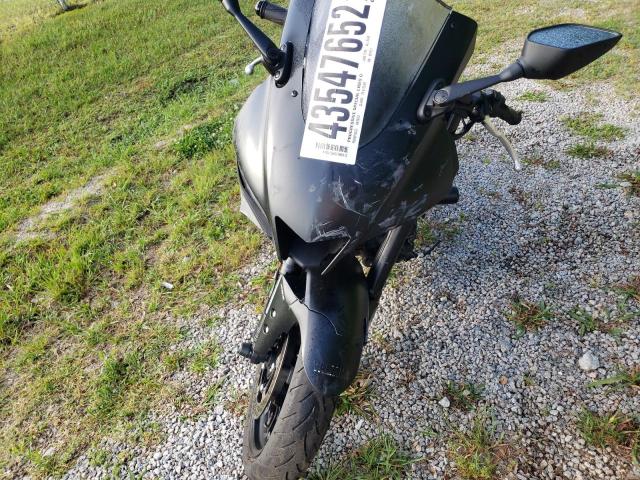 2021 YAMAHA YZFR3 A MH3RH18Y0MK007977