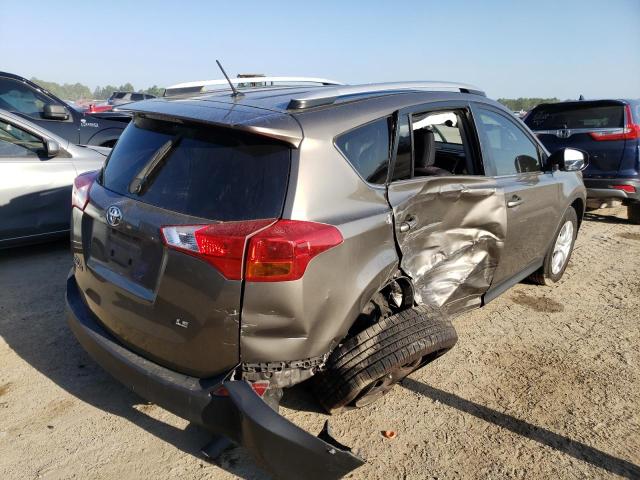 2015 TOYOTA RAV4 LE JTMZFREV4FD044356