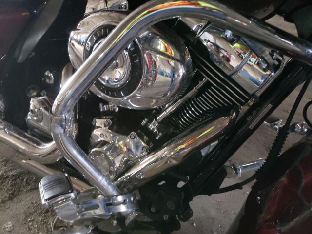 2010 HARLEY-DAVIDSON FLHX 1HD1KB415AB640285