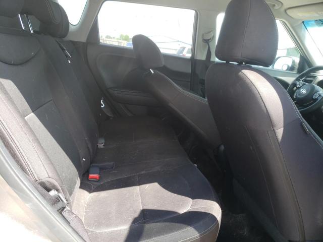 2018 KIA SOUL KNDJN2A20J7613343