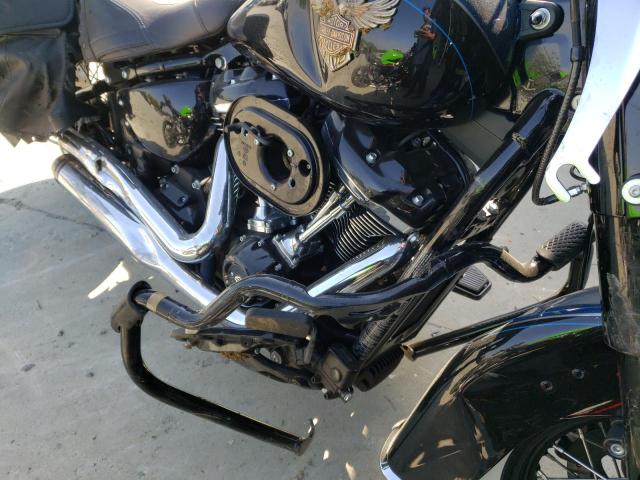 2018 HARLEY-DAVIDSON FLHCS 115T 1HD1YPK39JC041139