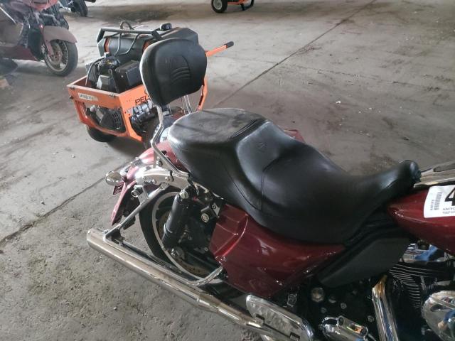 2010 HARLEY-DAVIDSON FLHX 1HD1KB415AB640285