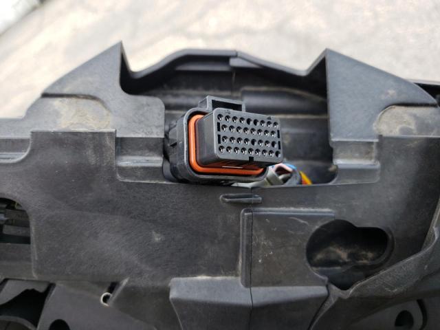2019 APRILIA MOTORCYCLE ZD4KGUA16KS000275