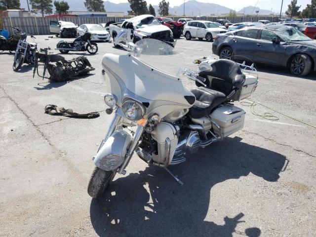 2008 HARLEY-DAVIDSON FLHTCUSE3 1HD1PR81X8Y951349
