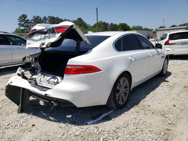2017 JAGUAR XF SAJBR4BV0HCY33176