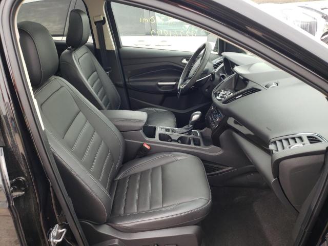2019 FORD ESCAPE TIT 1FMCU9J94KUA02926