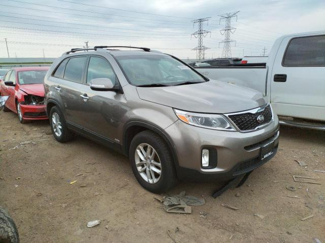 2015 KIA SORENTO LX 5XYKTCA65FG653446