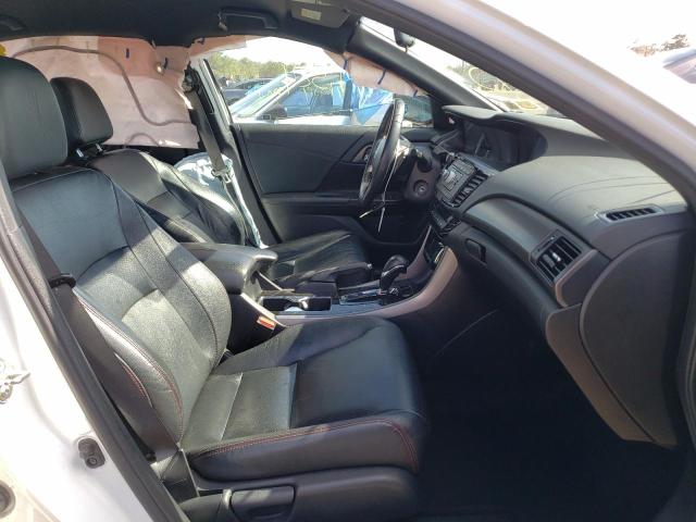 2017 HONDA ACCORD 1HGCR2F15HA138607