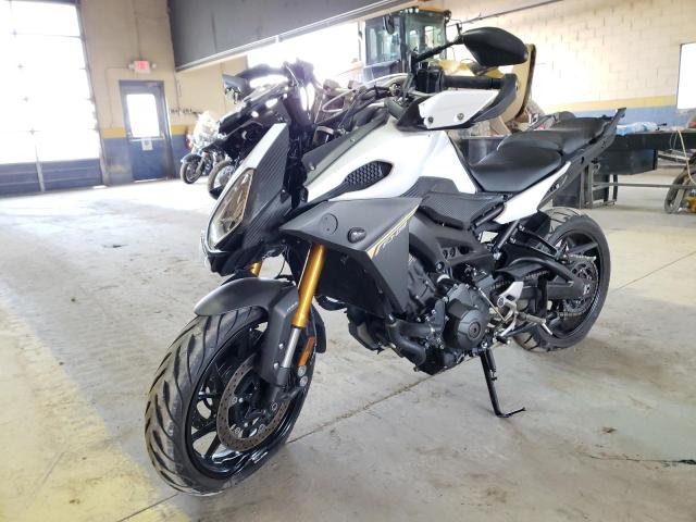 2017 YAMAHA FJ09 JYARN37E9HA003492