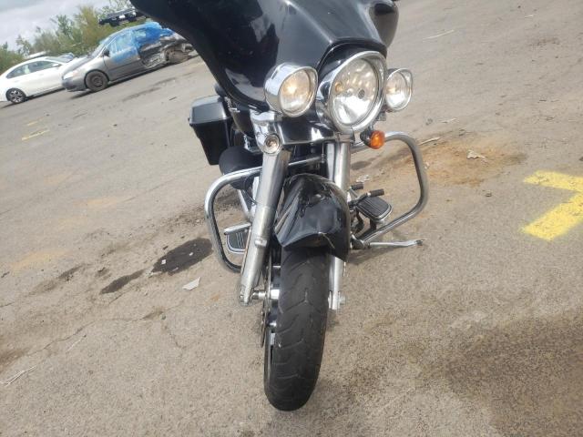 2009 HARLEY-DAVIDSON FLHX 1HD1KB4179Y677380