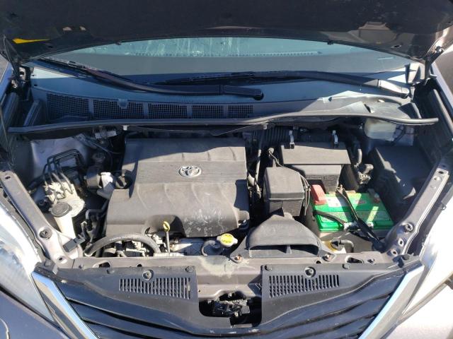 2015 TOYOTA SIENNA XLE 5TDYK3DC3FS558479