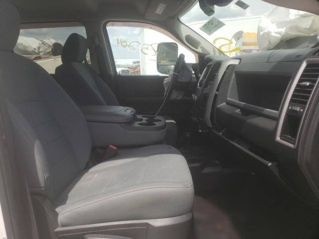 2016 RAM 3500 ST 3C63RRGL2GG306590