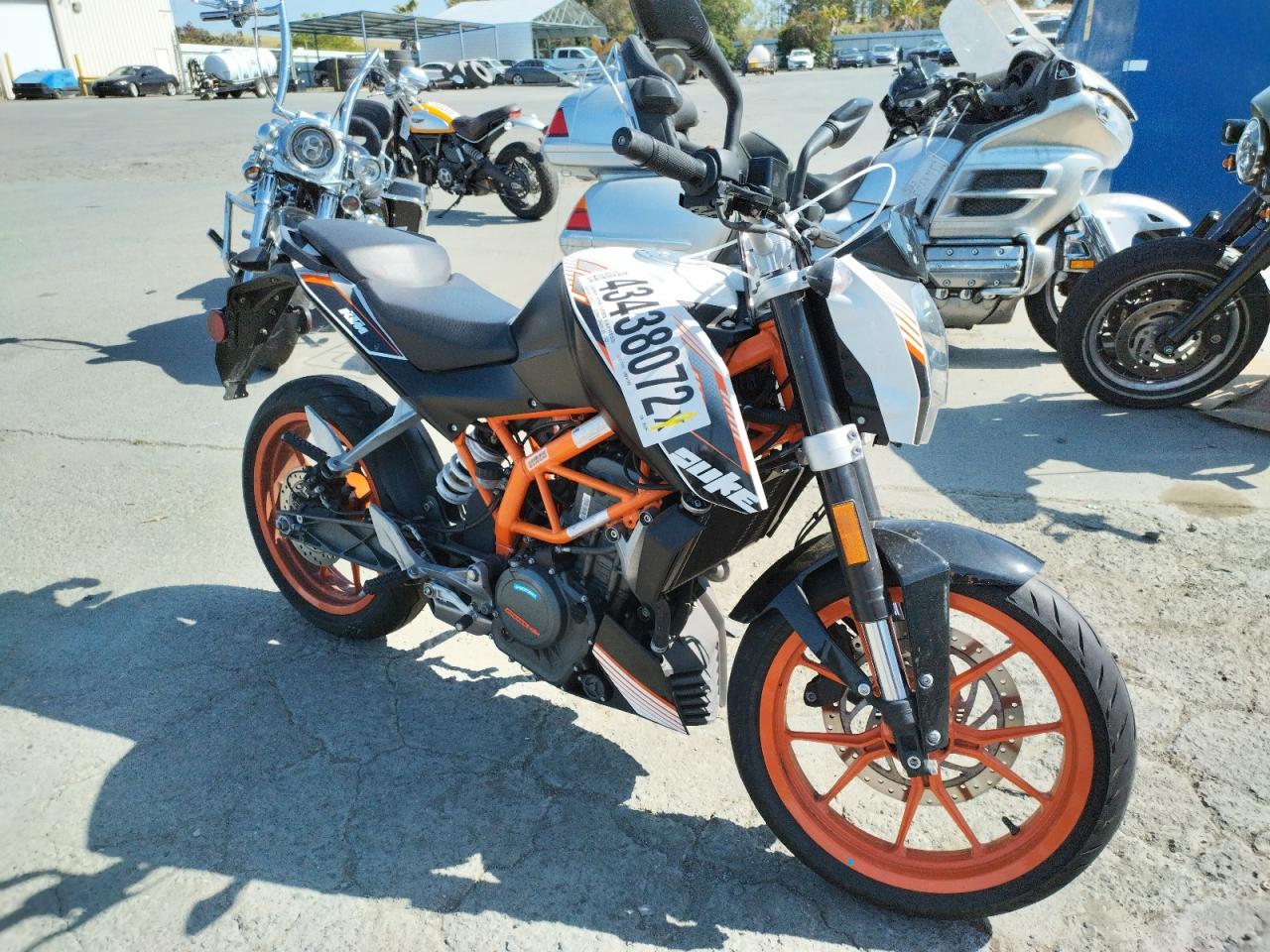 Images of KTM 390 Duke ABS 20132016  Photos of 390 Duke ABS 20132016   BikeWale